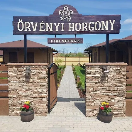 örvényi Horgony Pihenőpark Apartman Tiszaörvény