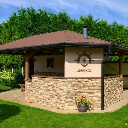 örvényi Horgony Pihenőpark Apartman